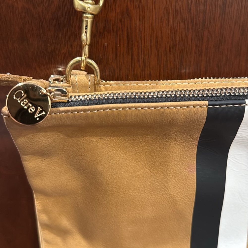 CLARE V
Bretelle Double Sac Crossbody Bag In Cuoio - Picture 3 of 5